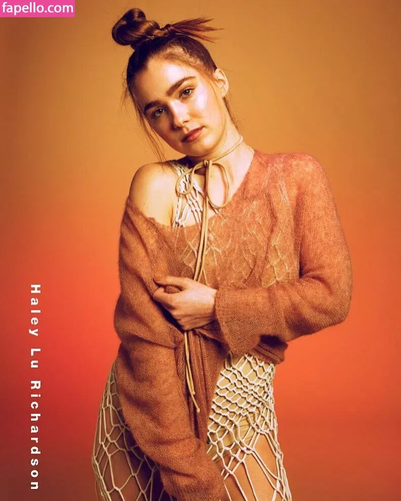 Haley Lu Richardson Onlyfans Photo Gallery 