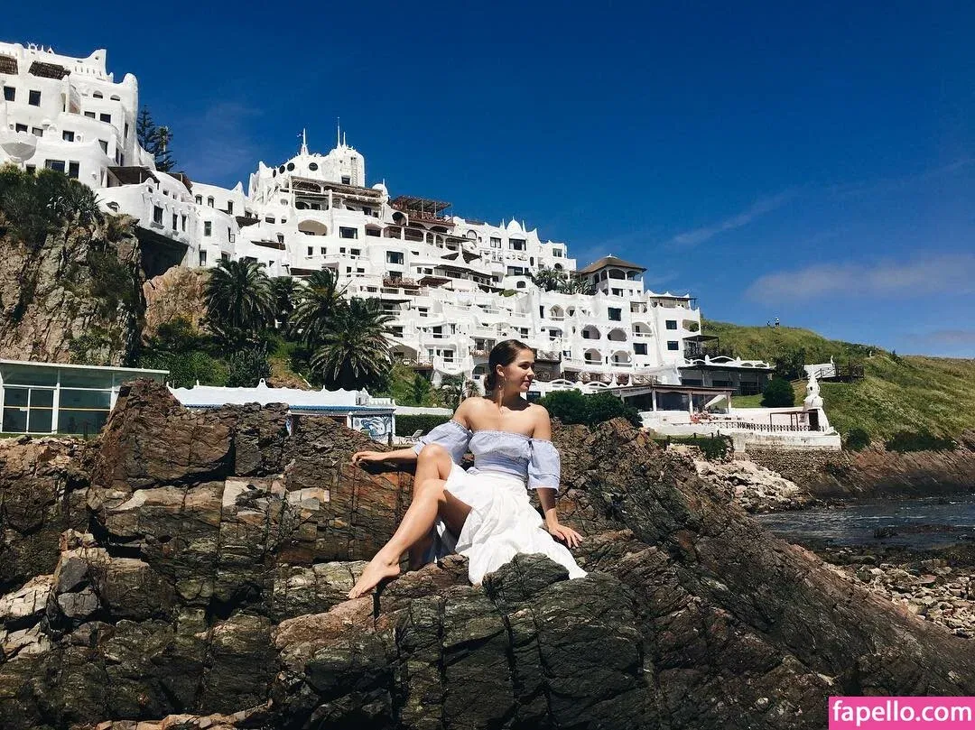 Haley Lu Richardson Onlyfans Photo Gallery 