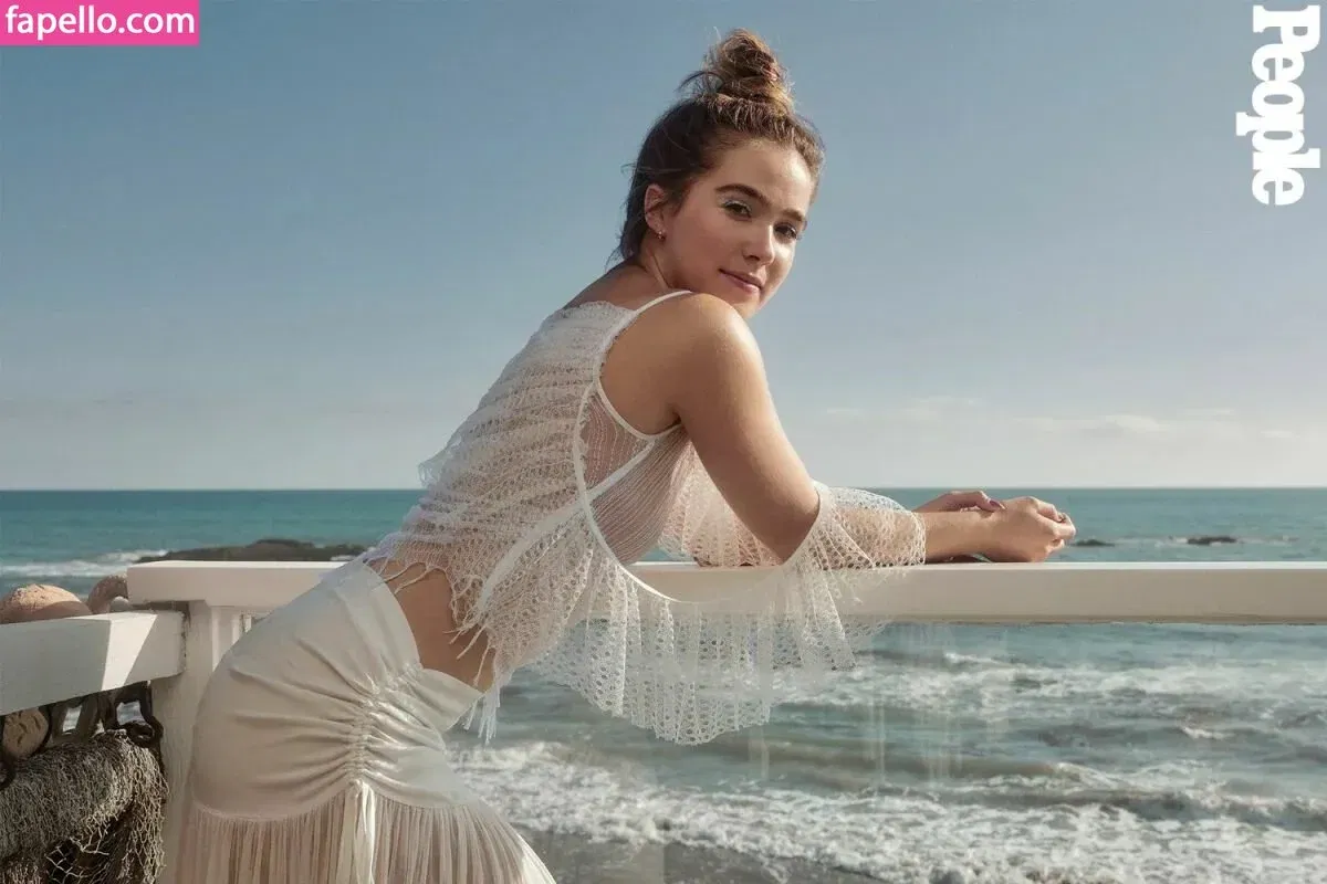 Haley Lu Richardson Onlyfans Photo Gallery 