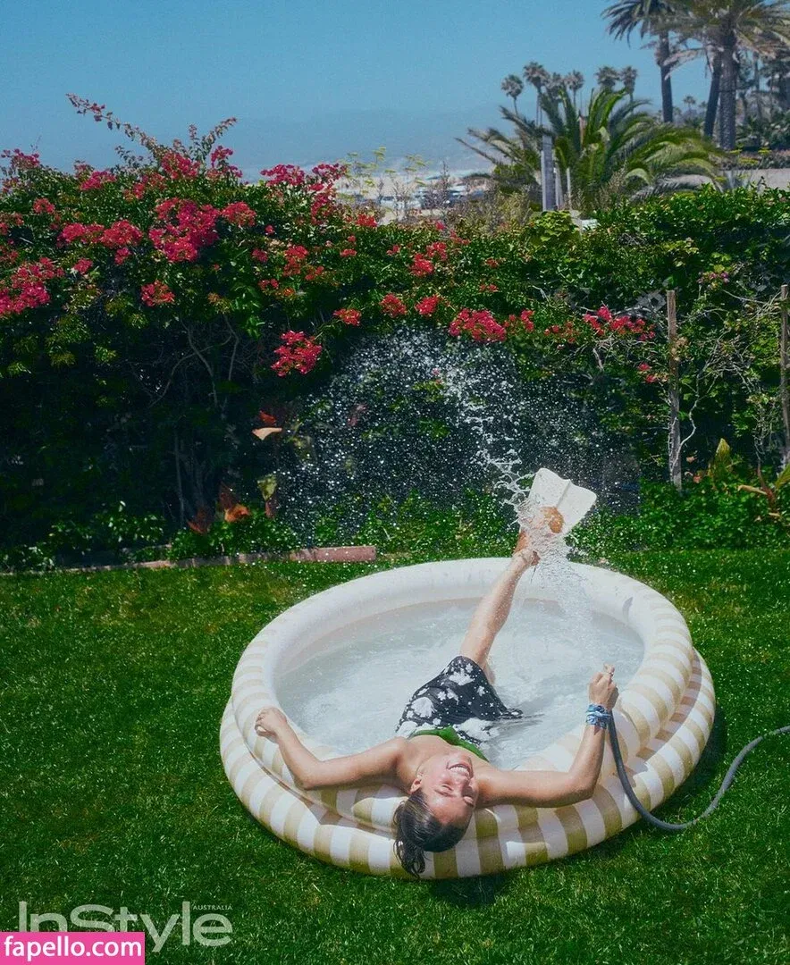 Haley Lu Richardson Onlyfans Photo Gallery 