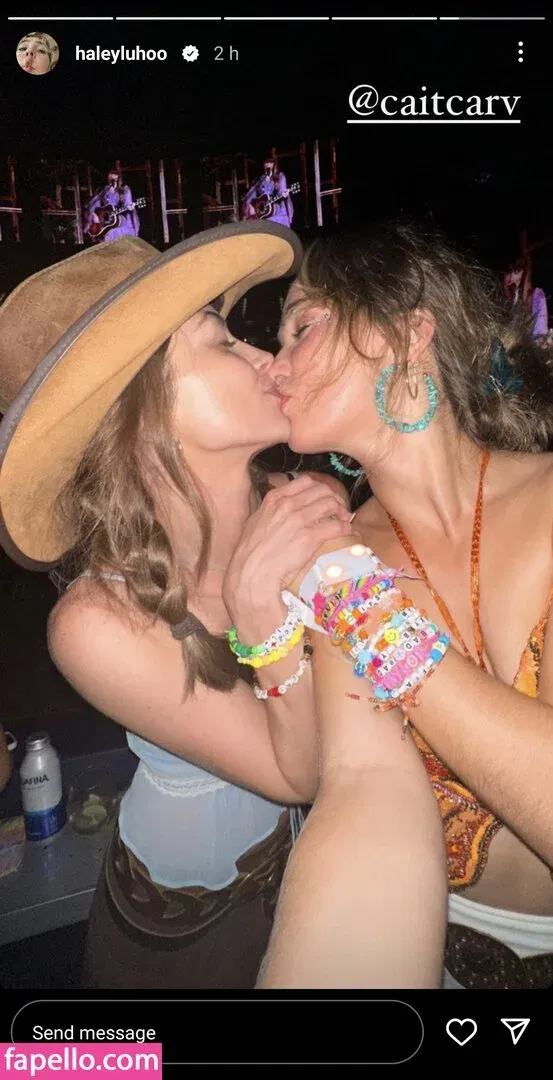 Haley Lu Richardson Onlyfans Photo Gallery 