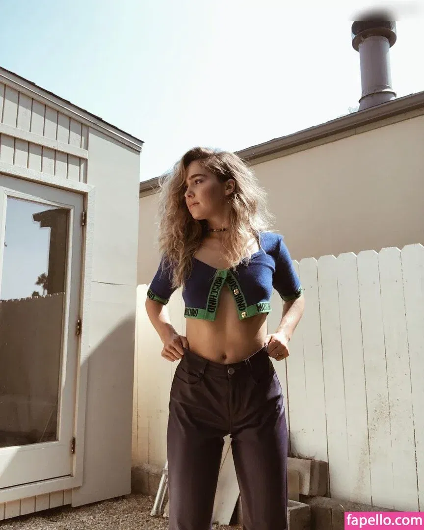 Haley Lu Richardson Onlyfans Photo Gallery 