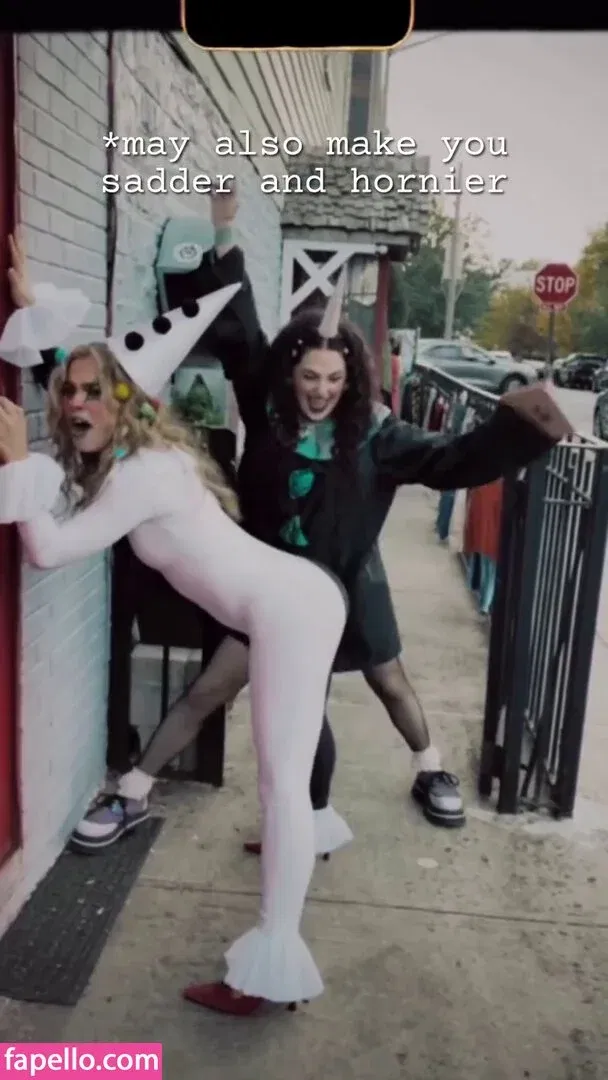 Haley Lu Richardson Onlyfans Photo Gallery 