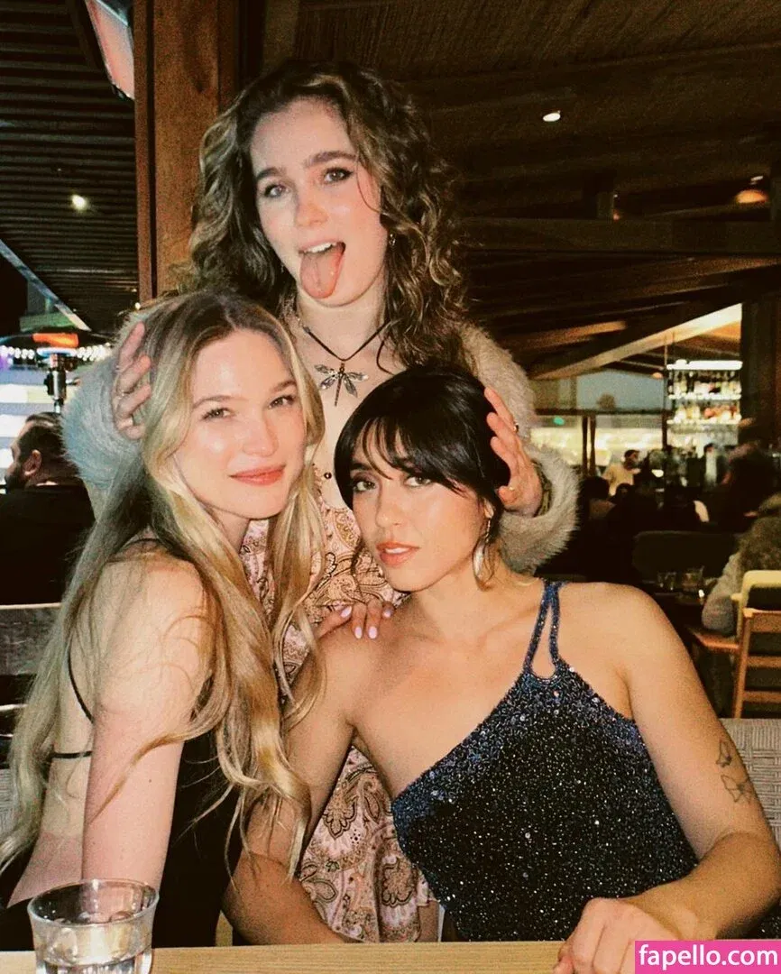 Haley Lu Richardson Onlyfans Photo Gallery 