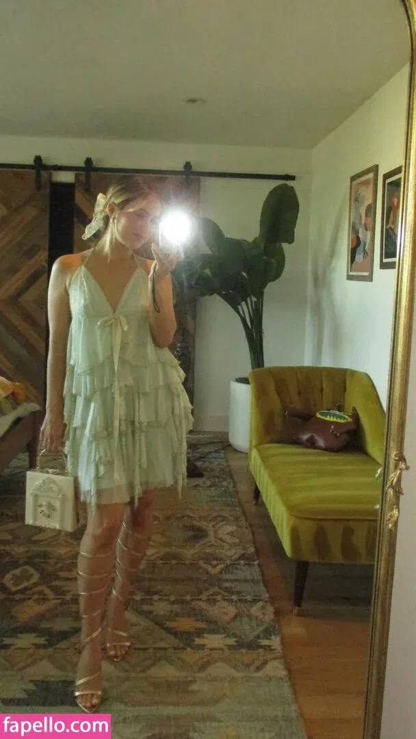 Haley Lu Richardson Onlyfans Photo Gallery 