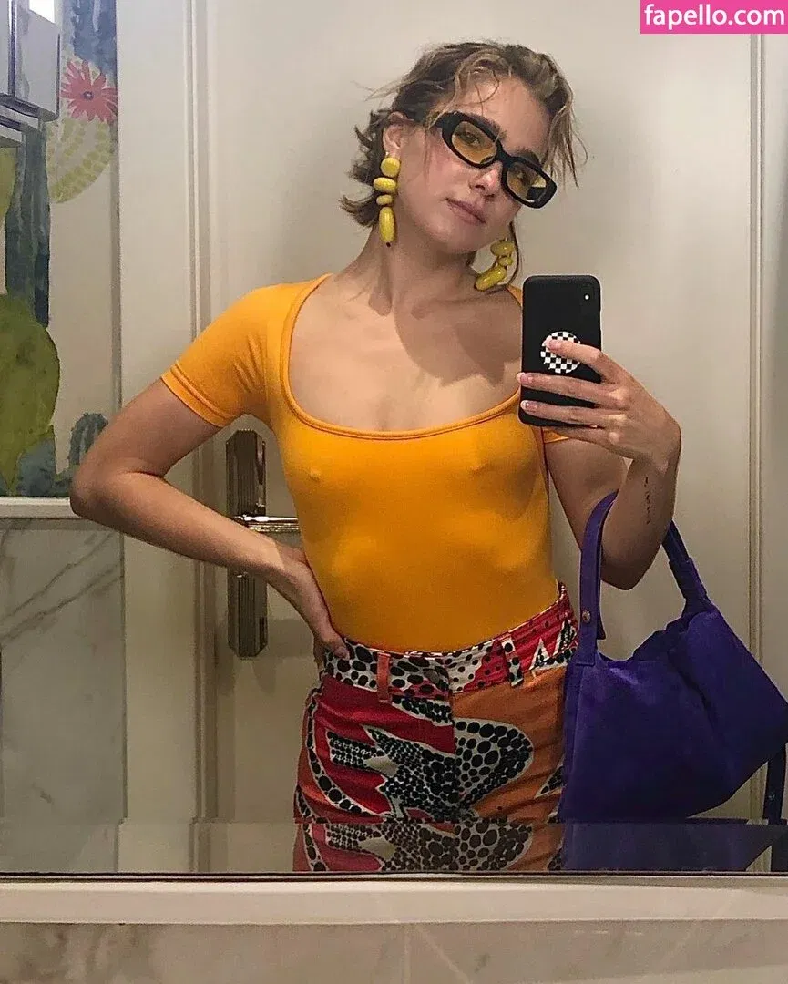 Haley Lu Richardson Onlyfans Photo Gallery 