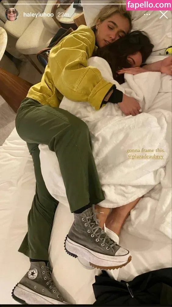 Haley Lu Richardson Onlyfans Photo Gallery 