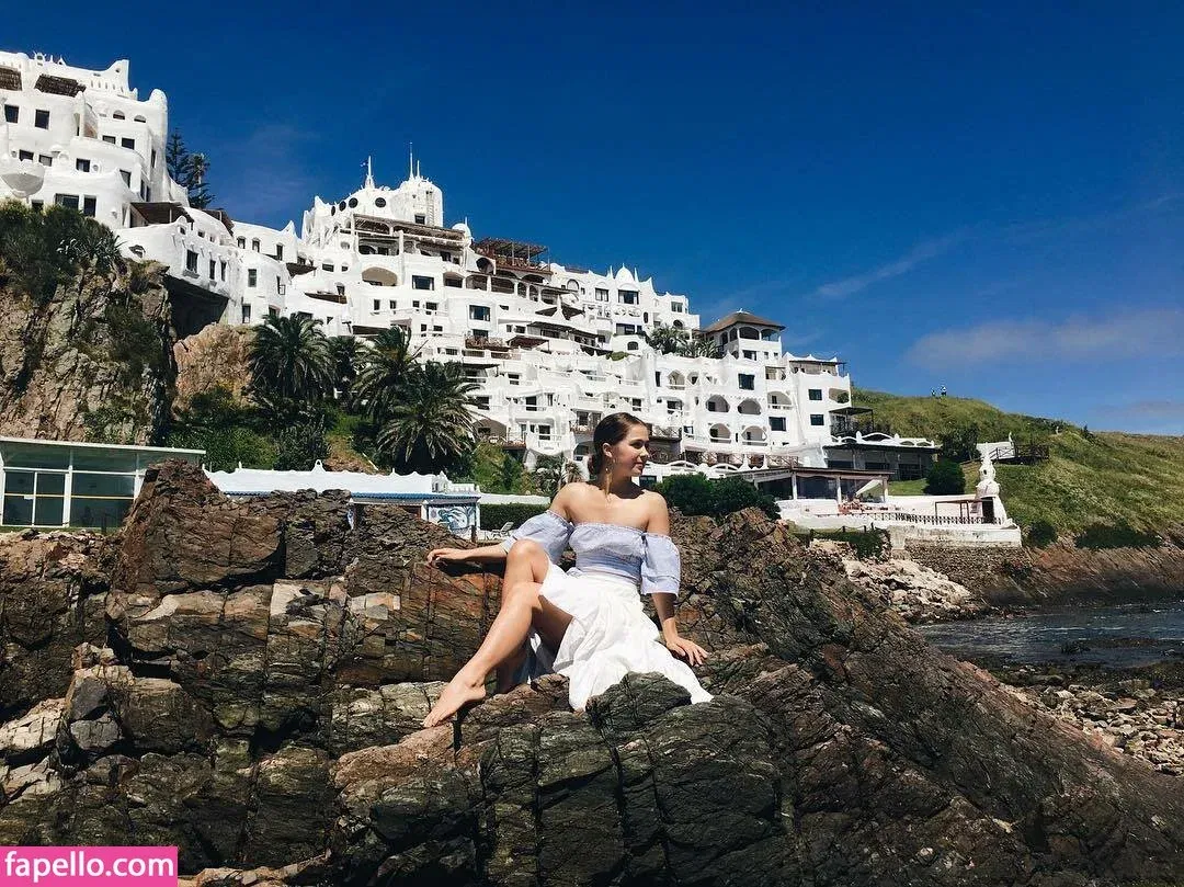 Haley Lu Richardson Onlyfans Photo Gallery 