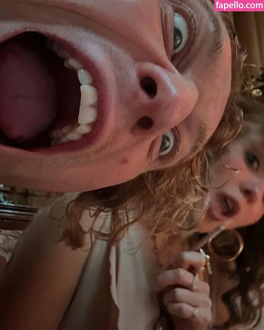 Haley Lu Richardson Onlyfans Photo Gallery 