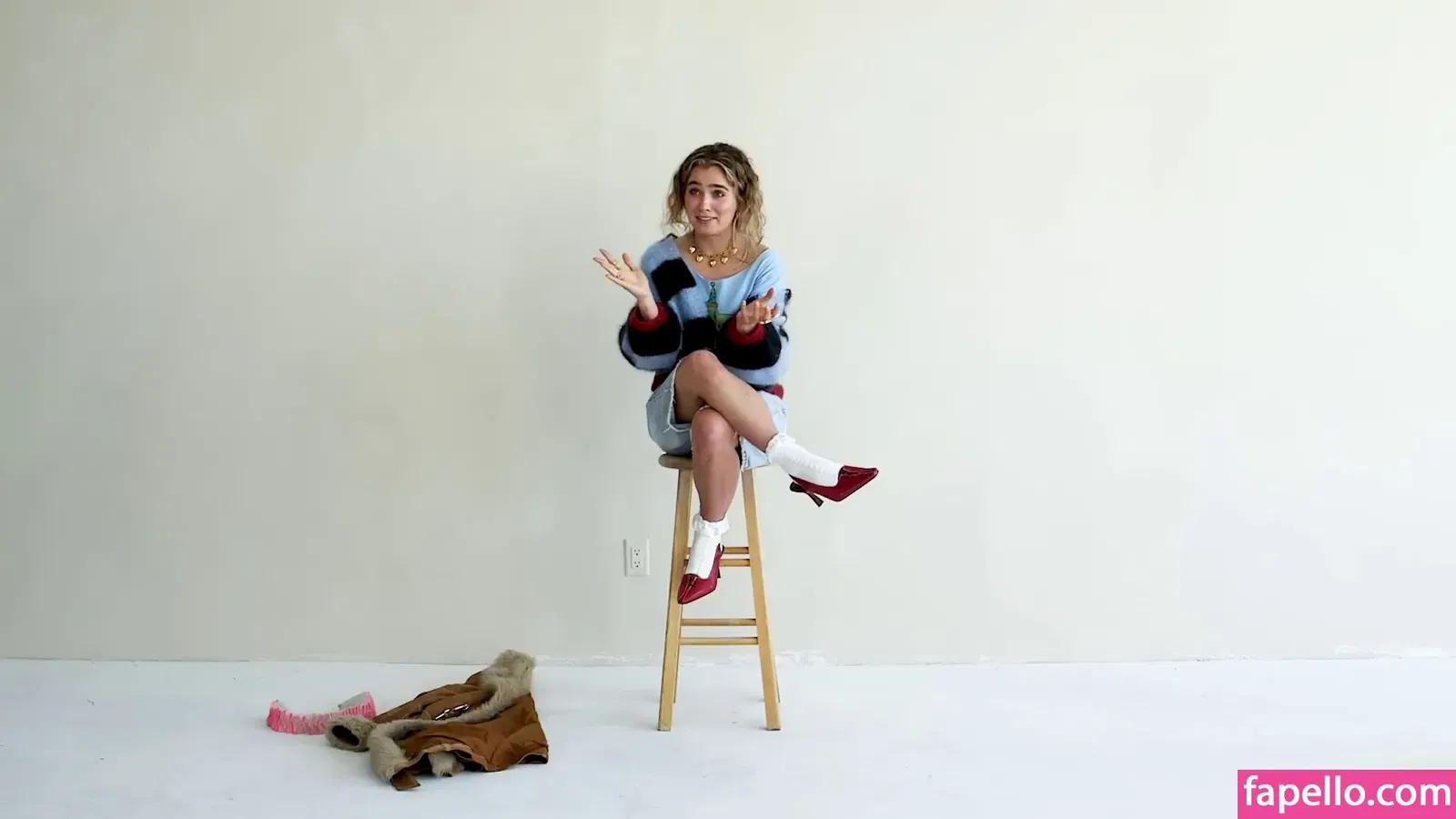 Haley Lu Richardson Onlyfans Photo Gallery 