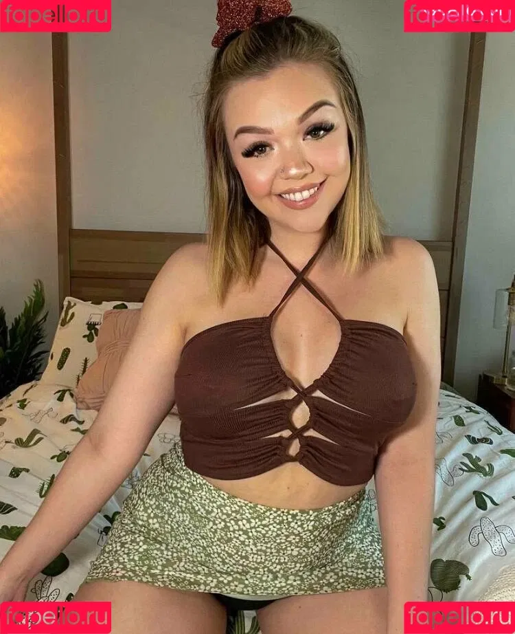 teeenybop Onlyfans Photo Gallery 