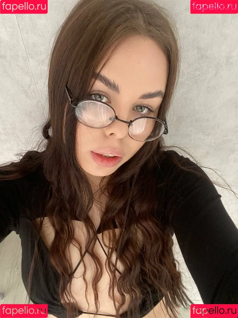 teeenybop Onlyfans Photo Gallery 