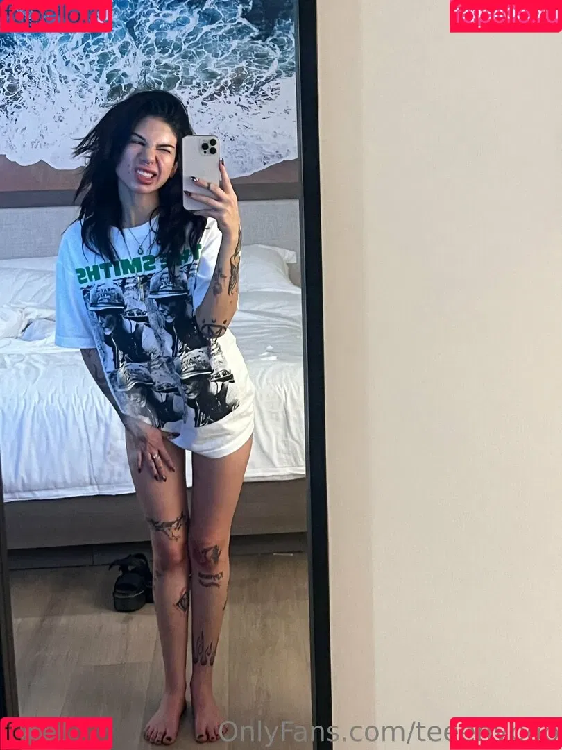 teeenybop Onlyfans Photo Gallery 