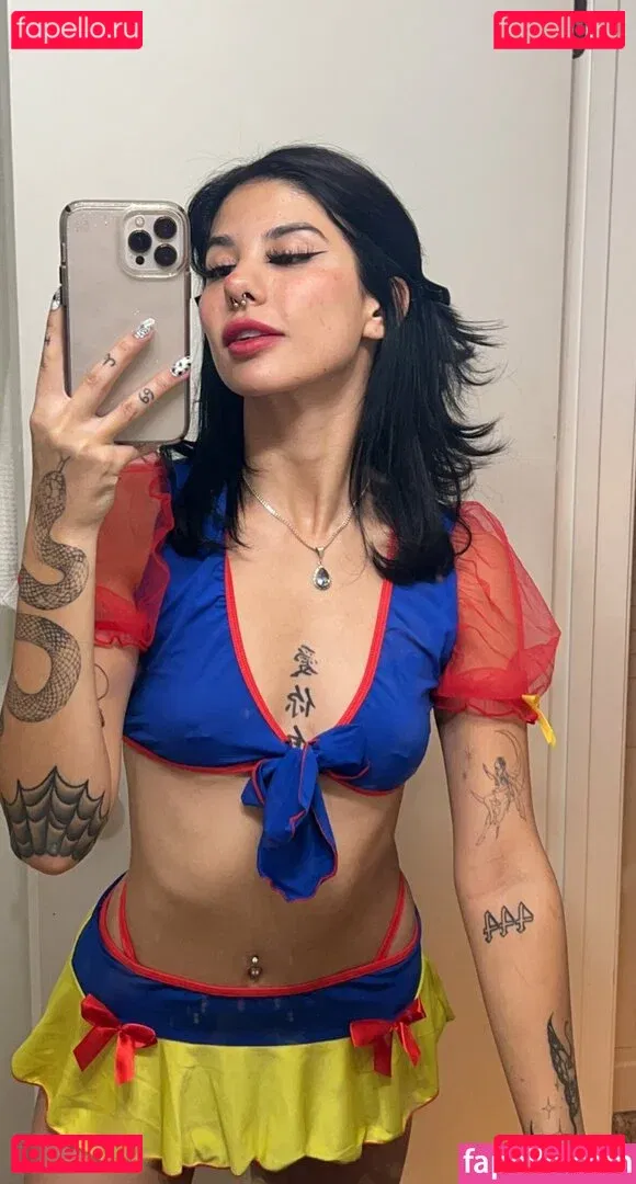 teeenybop Onlyfans Photo Gallery 