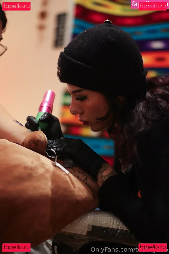 teeenybop Onlyfans Photo Gallery 