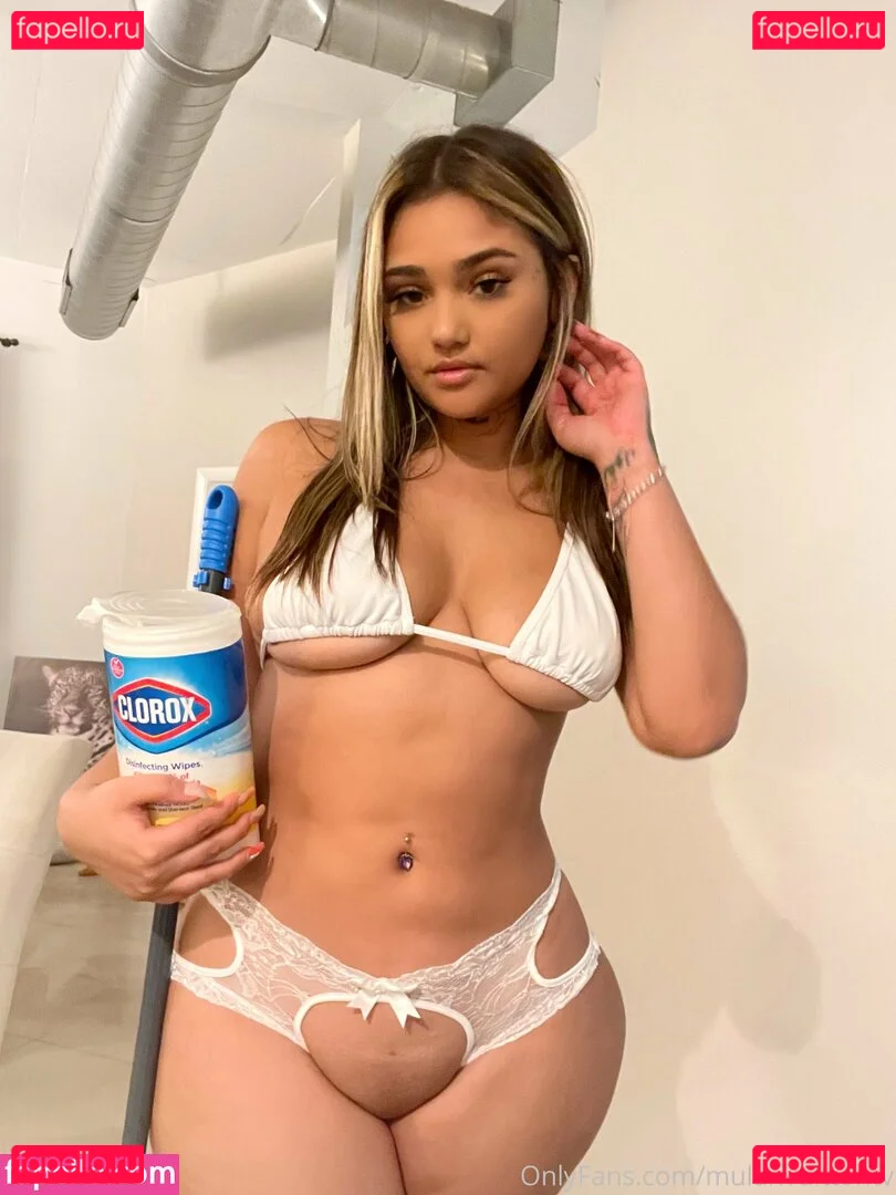 Mulanvuittontv Onlyfans Photo Gallery 