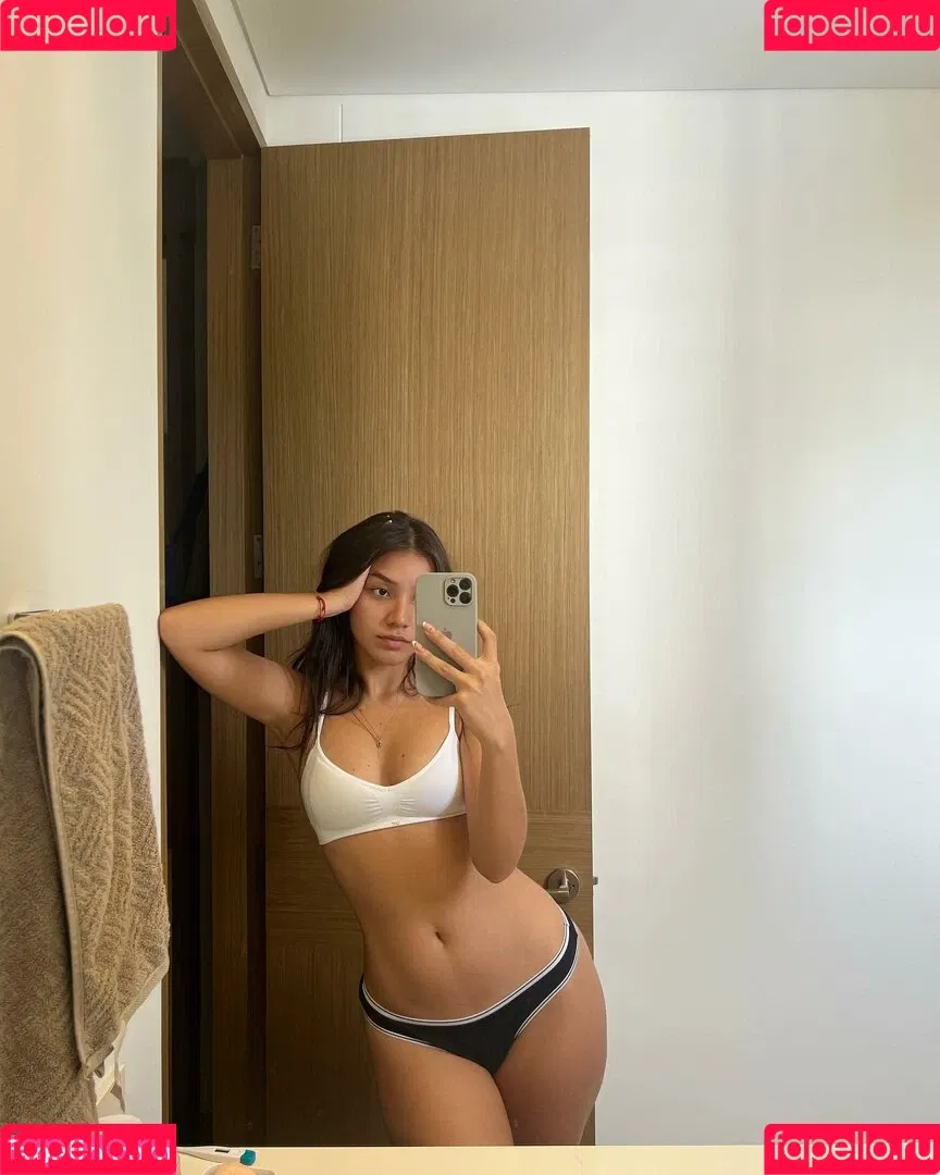 Mary Aguilar Onlyfans Photo Gallery 