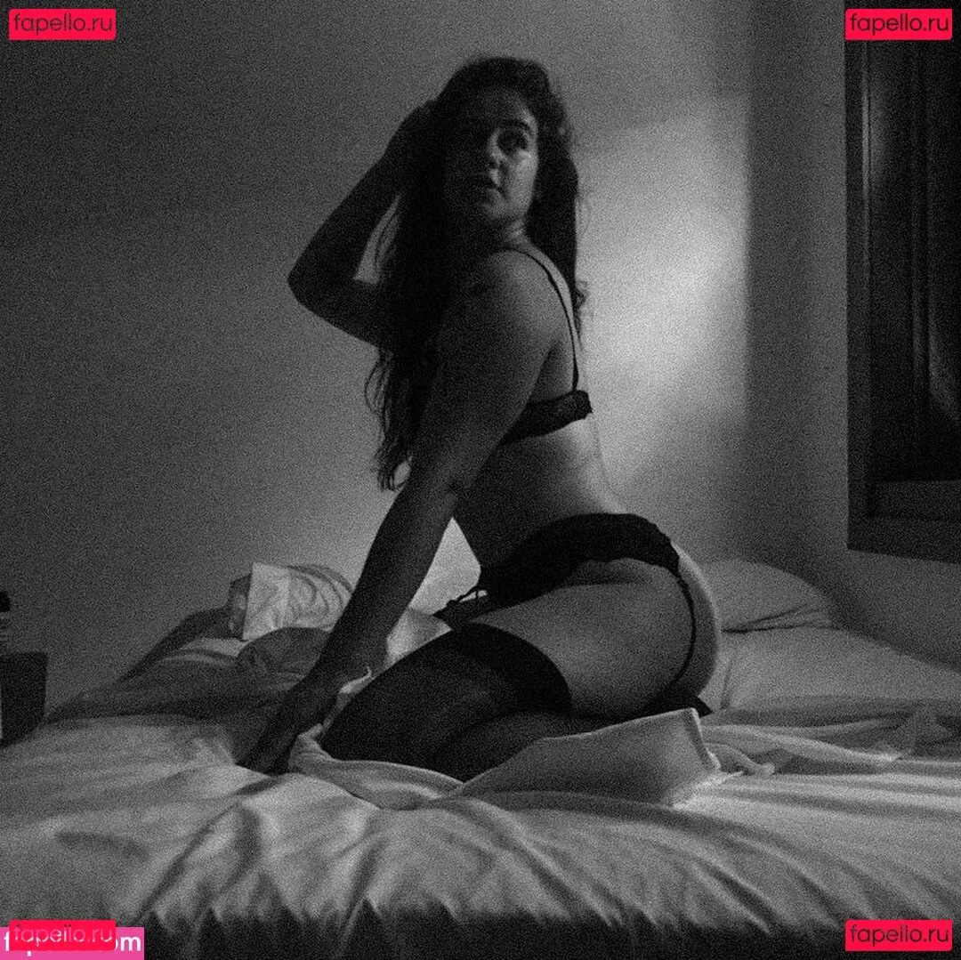 Kareningold Onlyfans Photo Gallery 