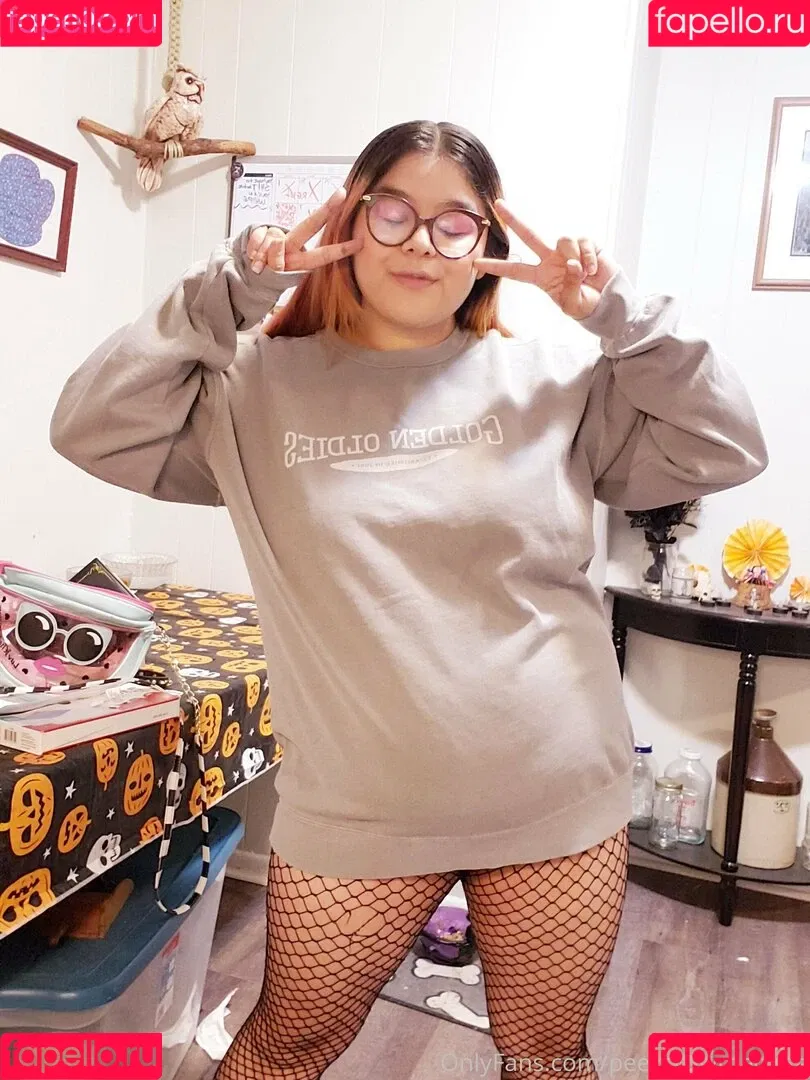 peekscalymedusa Onlyfans Photo Gallery 