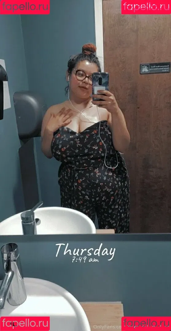 peekscalymedusa Onlyfans Photo Gallery 