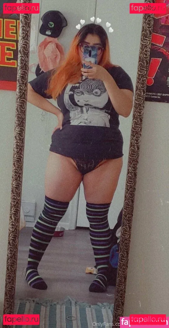 peekscalymedusa Onlyfans Photo Gallery 