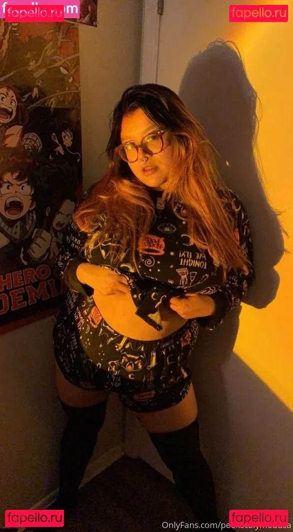 peekscalymedusa Onlyfans Photo Gallery 