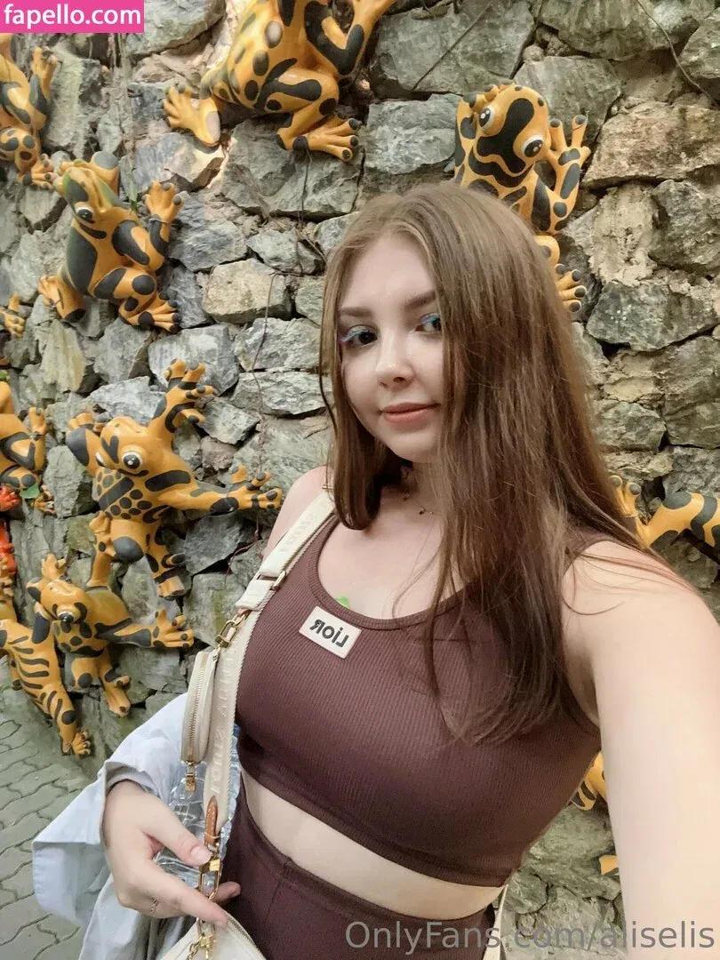 aliselis Onlyfans Photo Gallery 