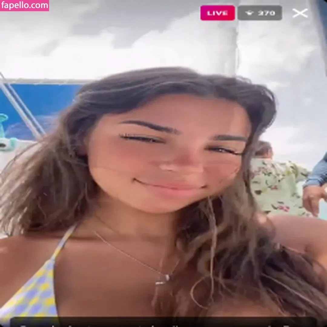 Alexuh1 Onlyfans Photo Gallery 