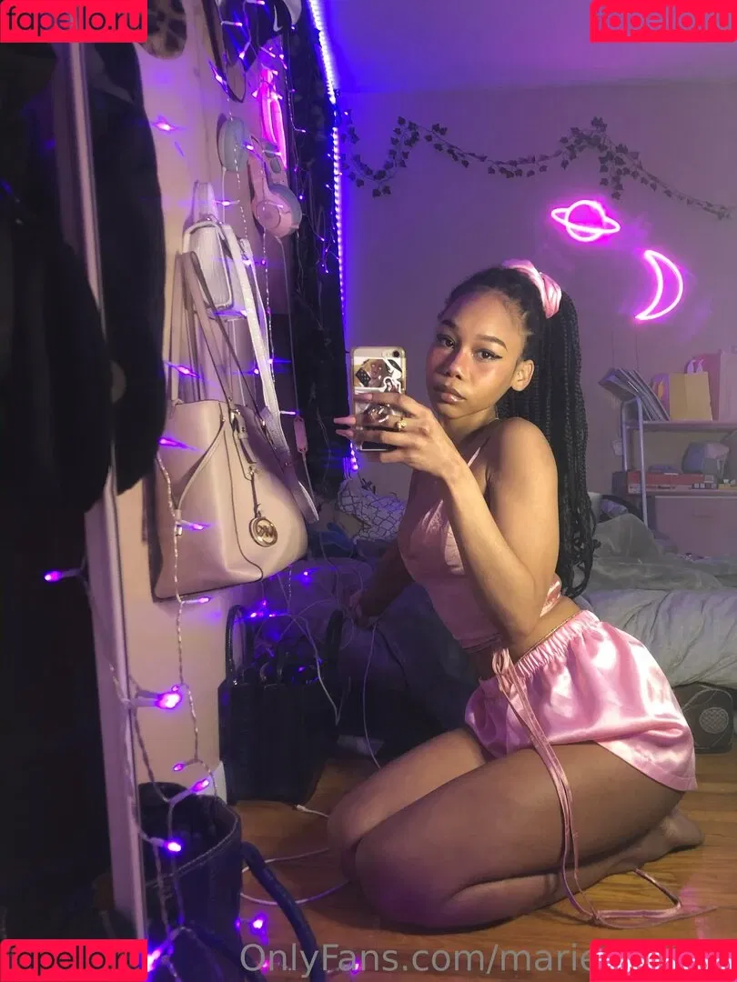 marieanna16 Onlyfans Photo Gallery 