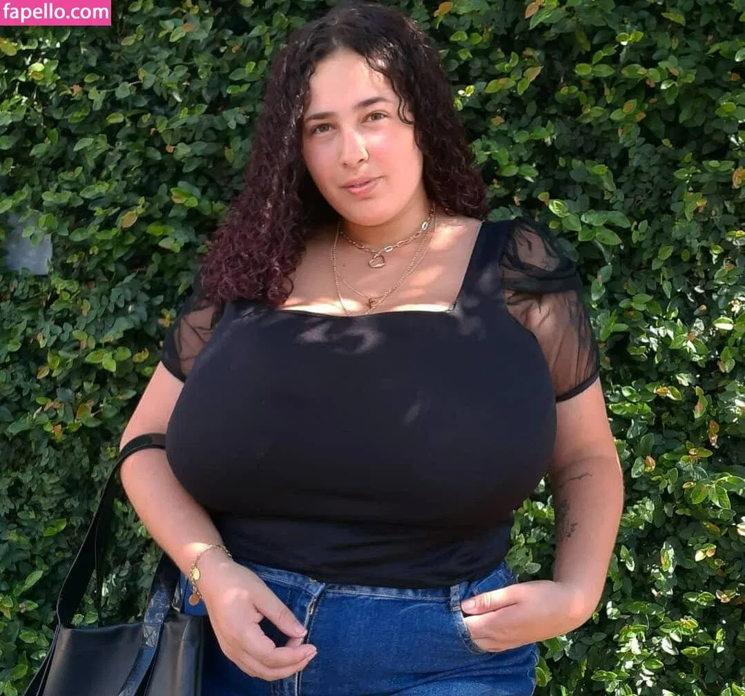 Maria Clara Tavares Onlyfans Photo Gallery 