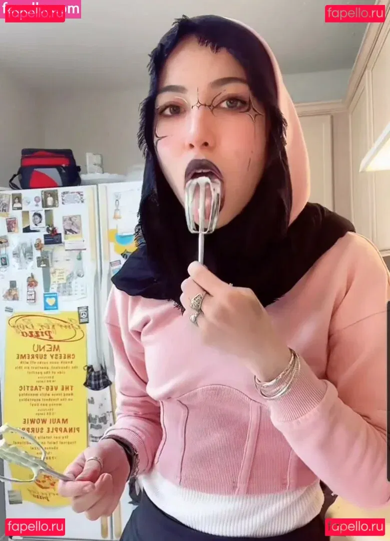 Notyourabg Onlyfans Photo Gallery 