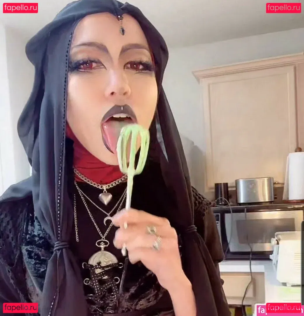 Notyourabg Onlyfans Photo Gallery 