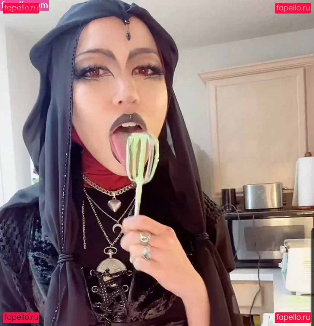 Notyourabg Onlyfans Photo Gallery 