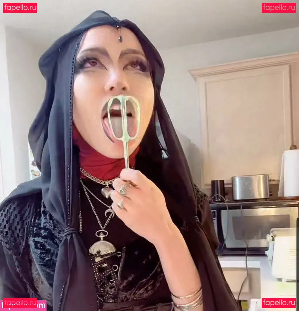 Notyourabg Onlyfans Photo Gallery 