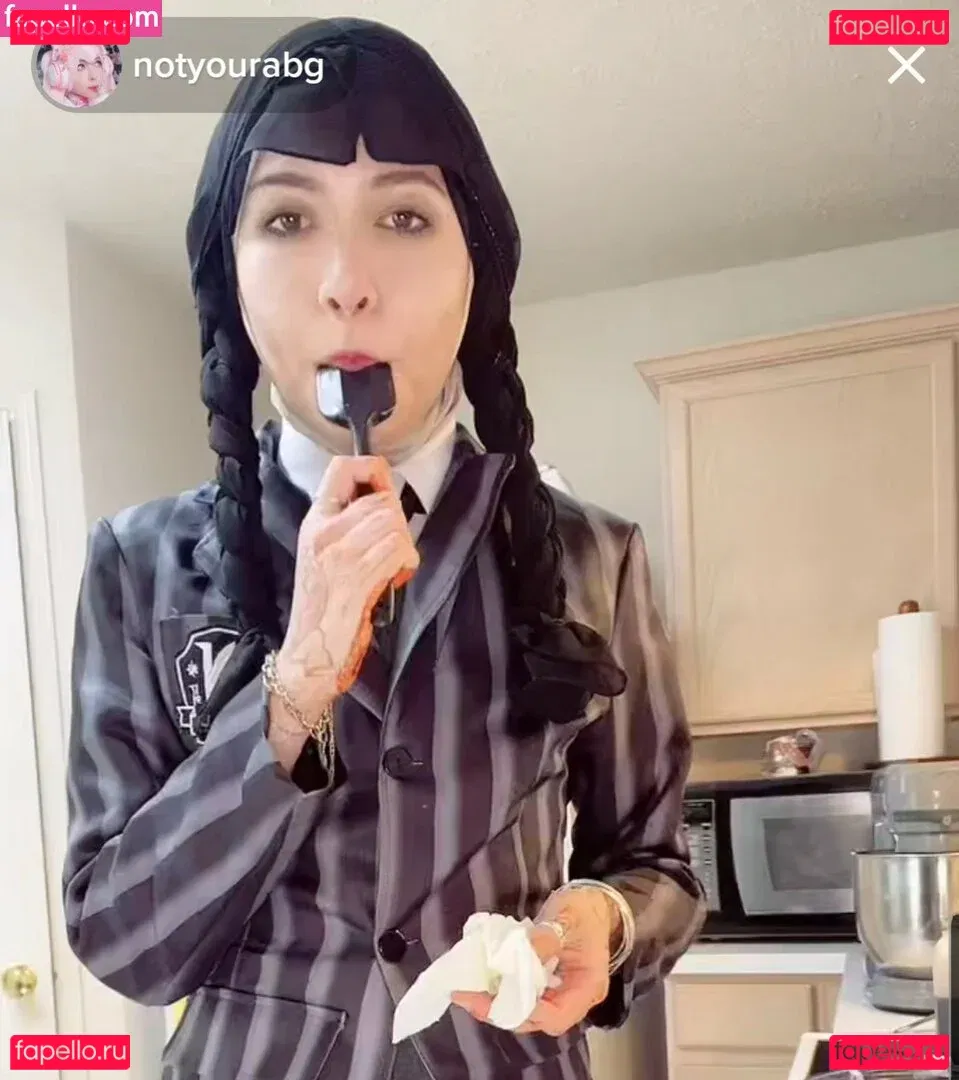 Notyourabg Onlyfans Photo Gallery 