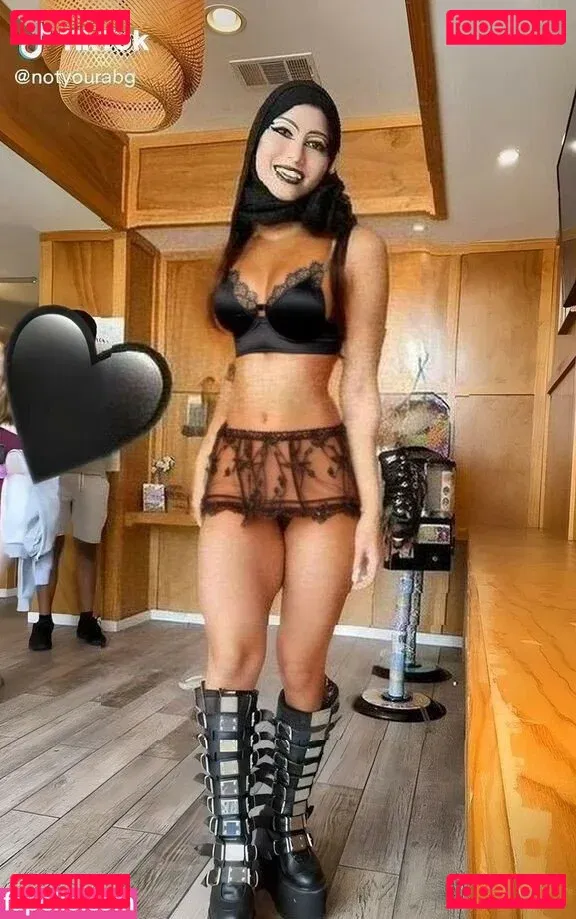 Notyourabg Onlyfans Photo Gallery 