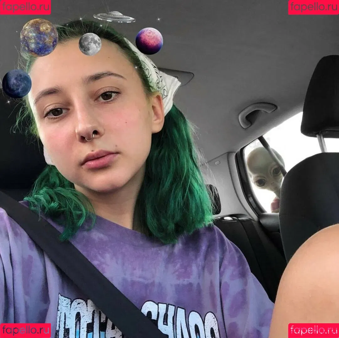 leliloo Onlyfans Photo Gallery 