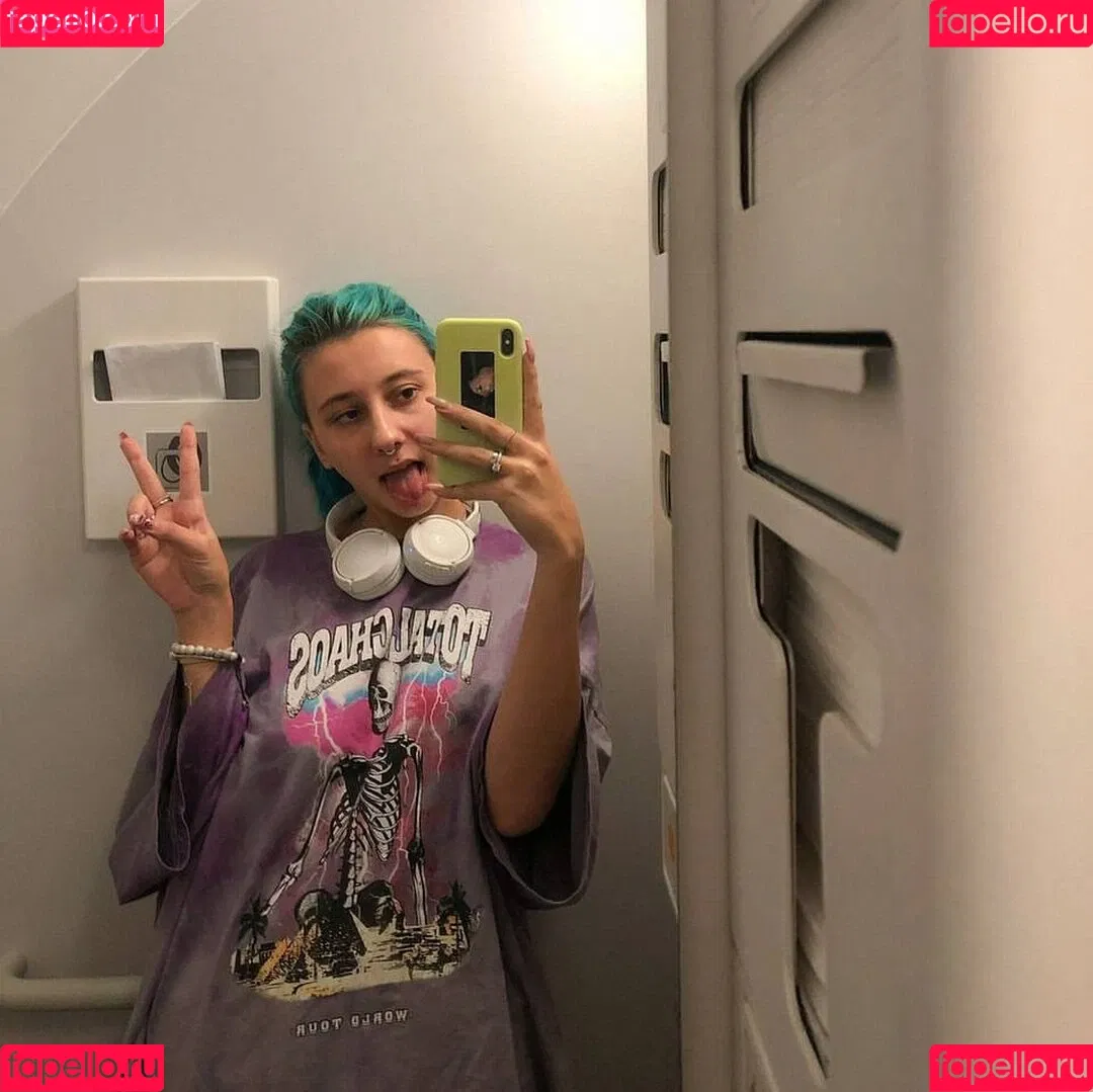 leliloo Onlyfans Photo Gallery 