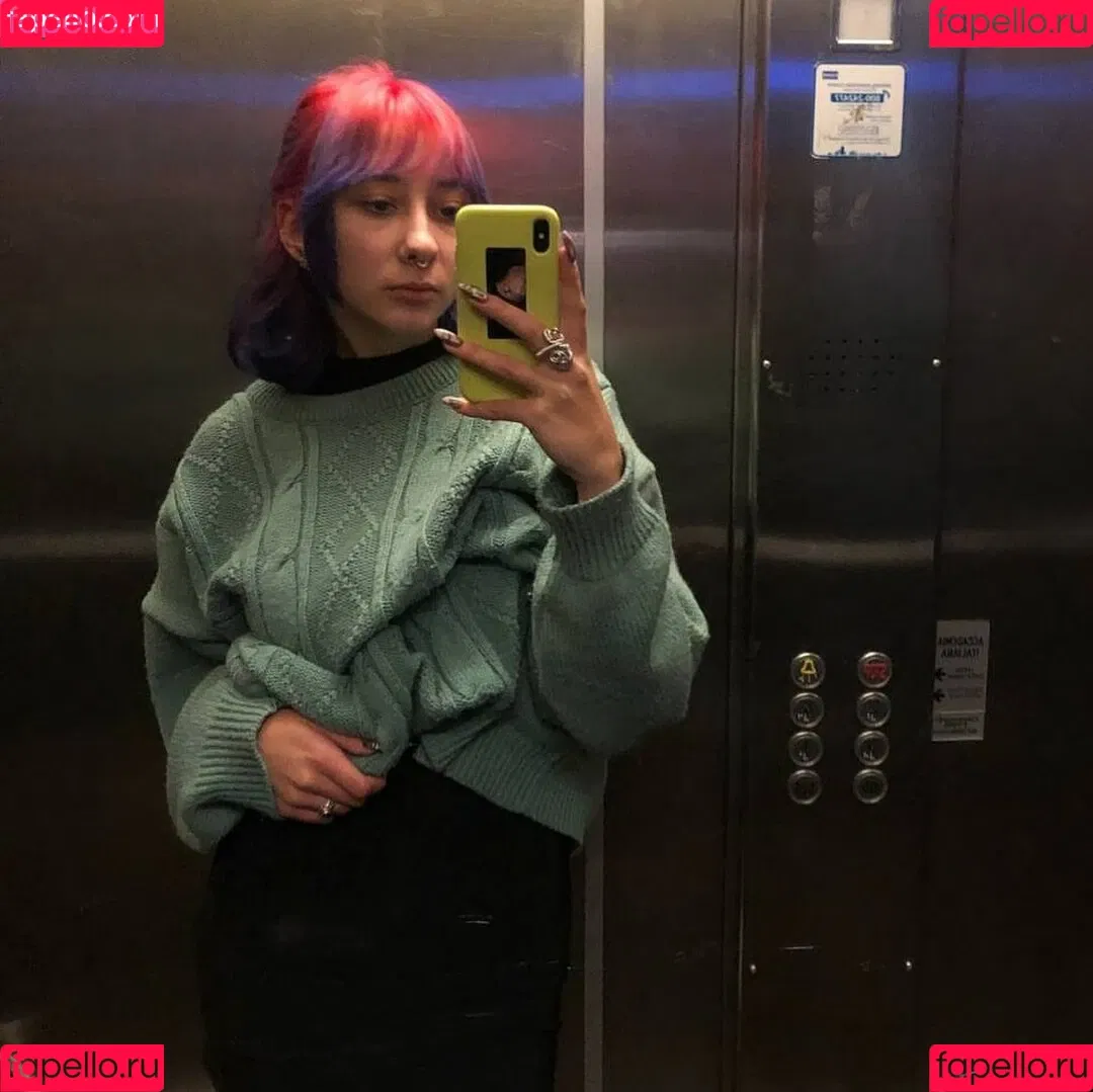 leliloo Onlyfans Photo Gallery 