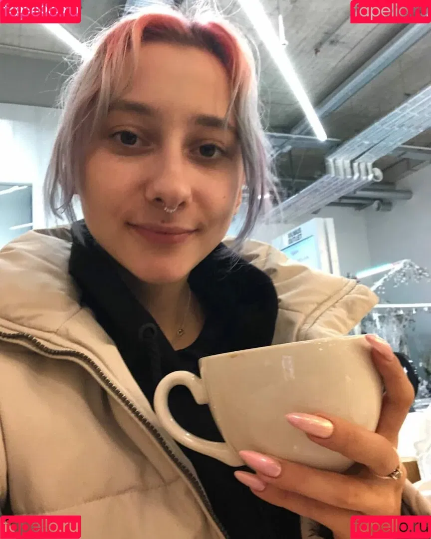 leliloo Onlyfans Photo Gallery 