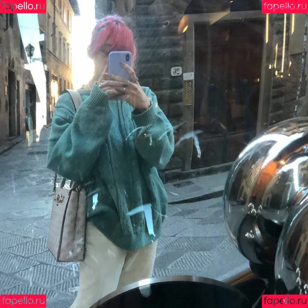 leliloo Onlyfans Photo Gallery 
