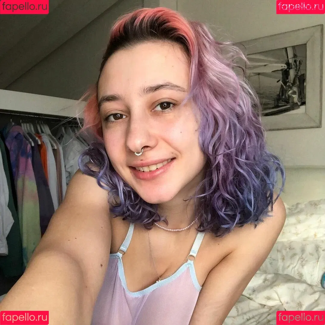 leliloo Onlyfans Photo Gallery 