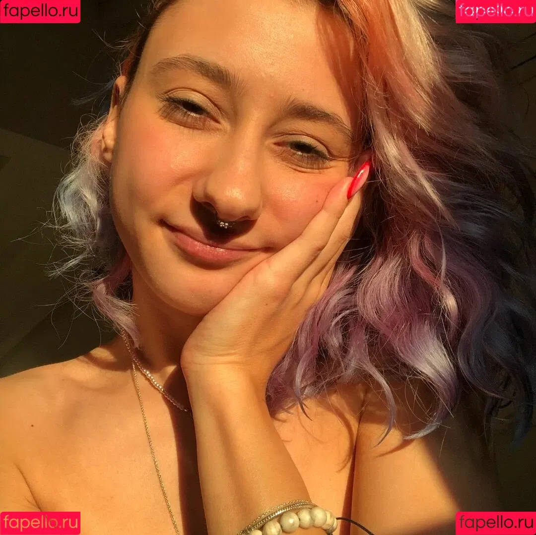 leliloo Onlyfans Photo Gallery 