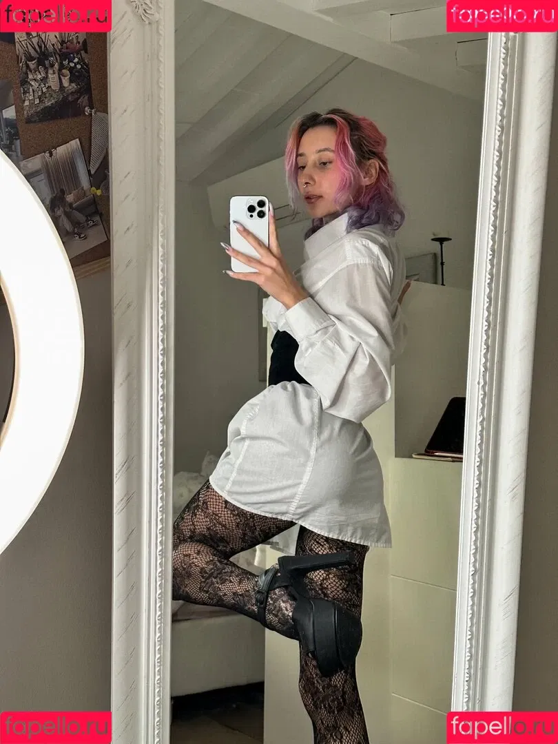 leliloo Onlyfans Photo Gallery 