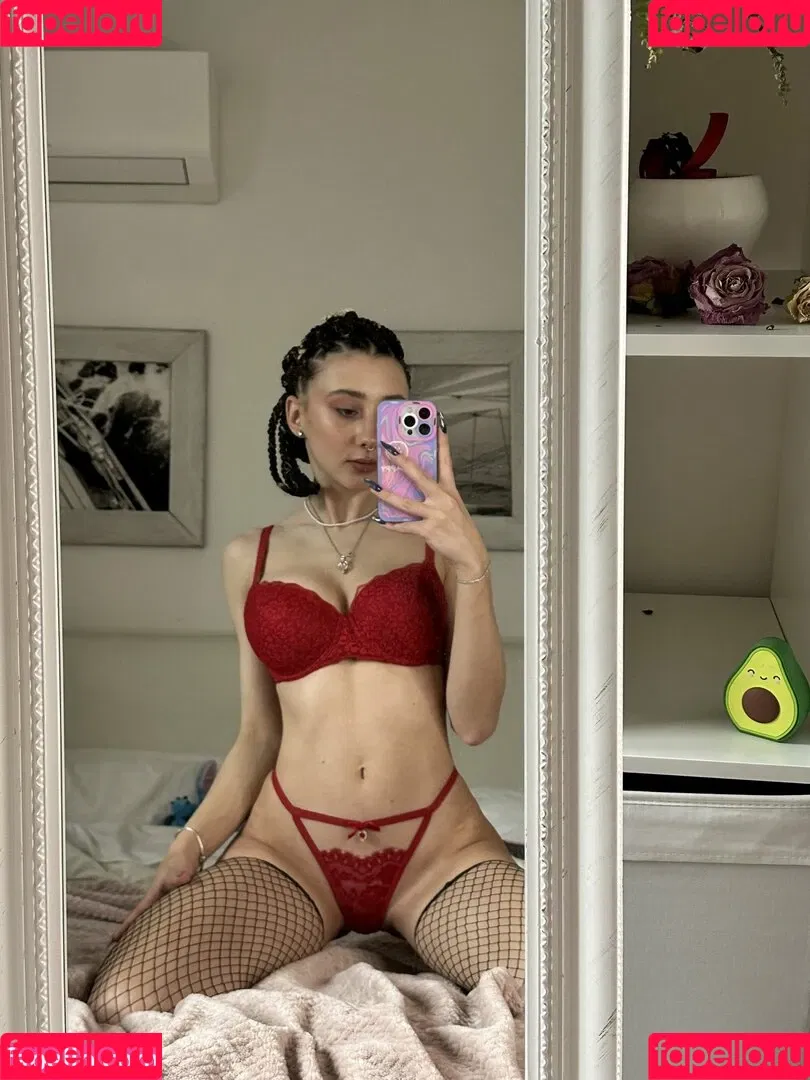 leliloo Onlyfans Photo Gallery 