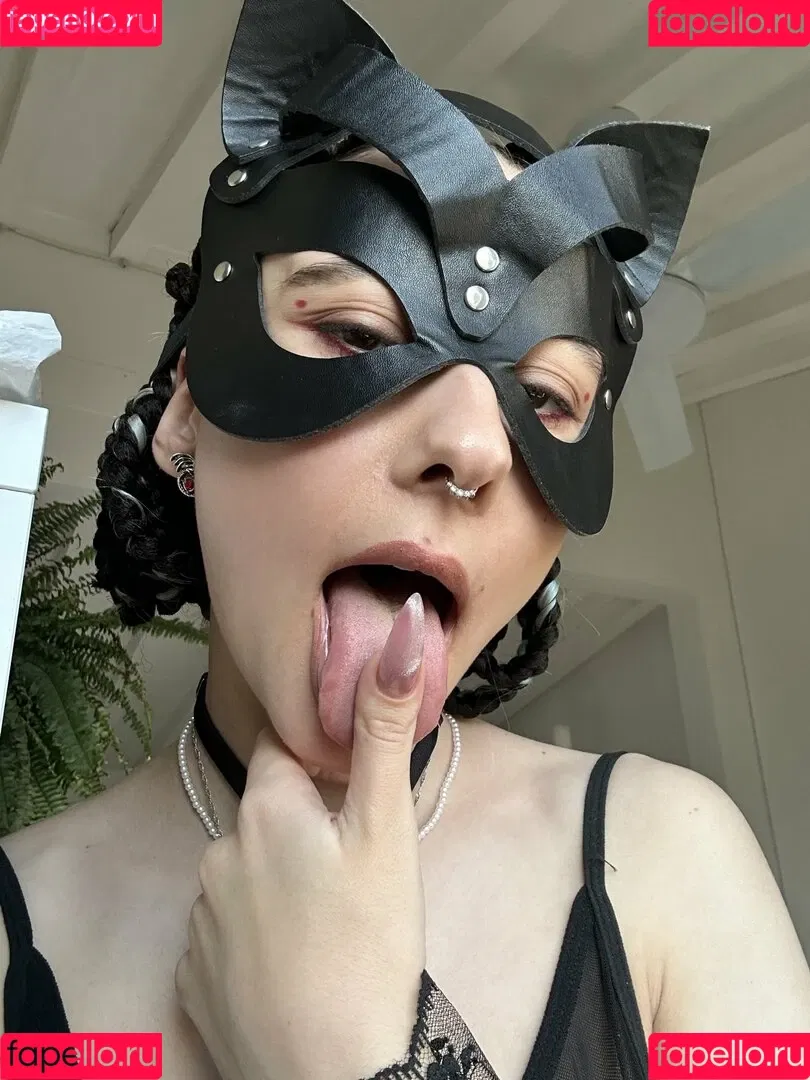 leliloo Onlyfans Photo Gallery 
