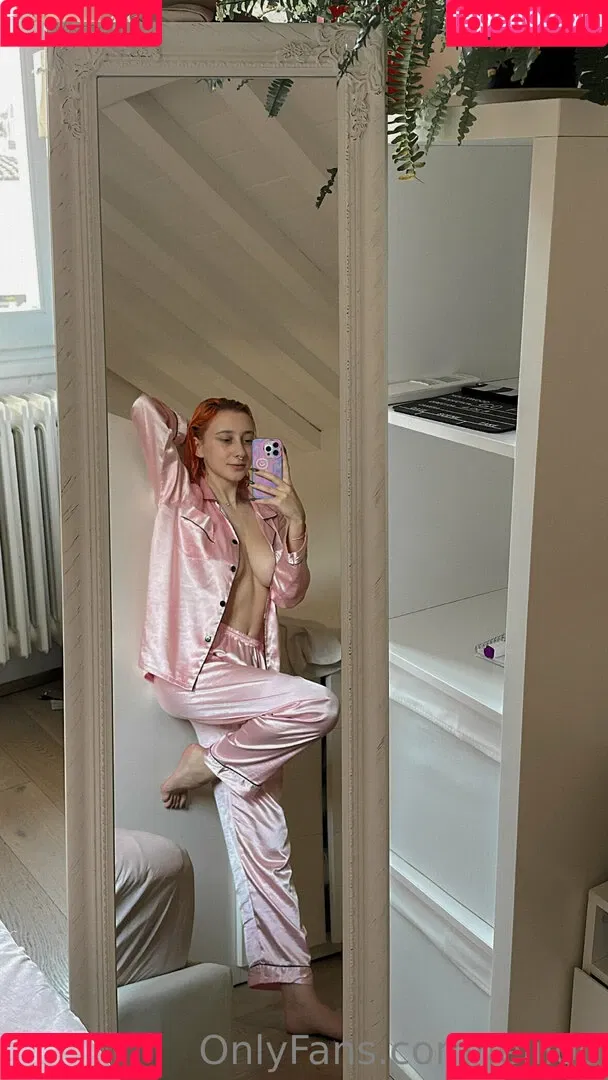 leliloo Onlyfans Photo Gallery 
