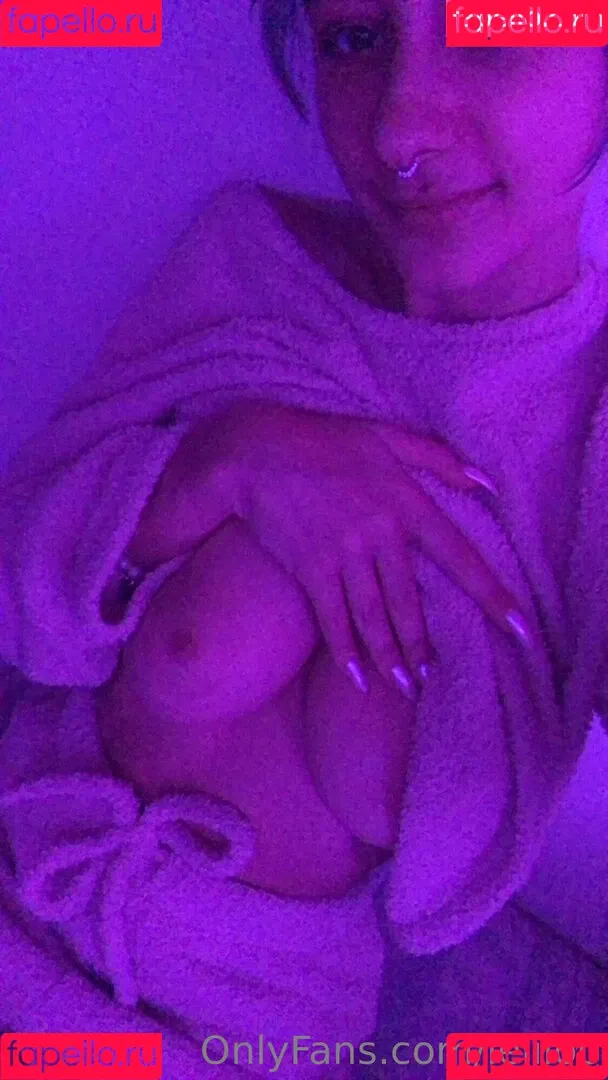 leliloo Onlyfans Photo Gallery 