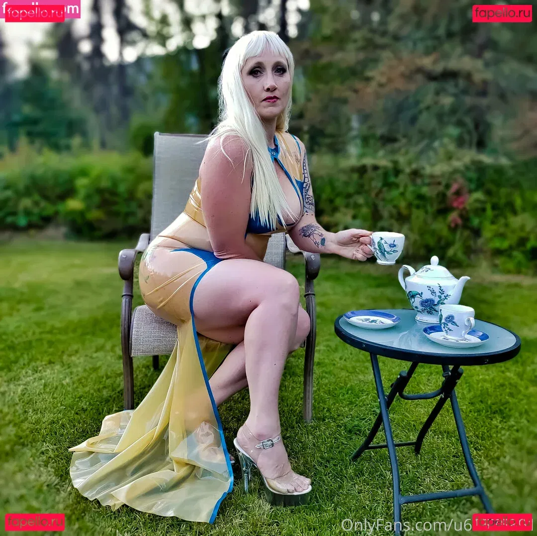 u61575891 Onlyfans Photo Gallery 