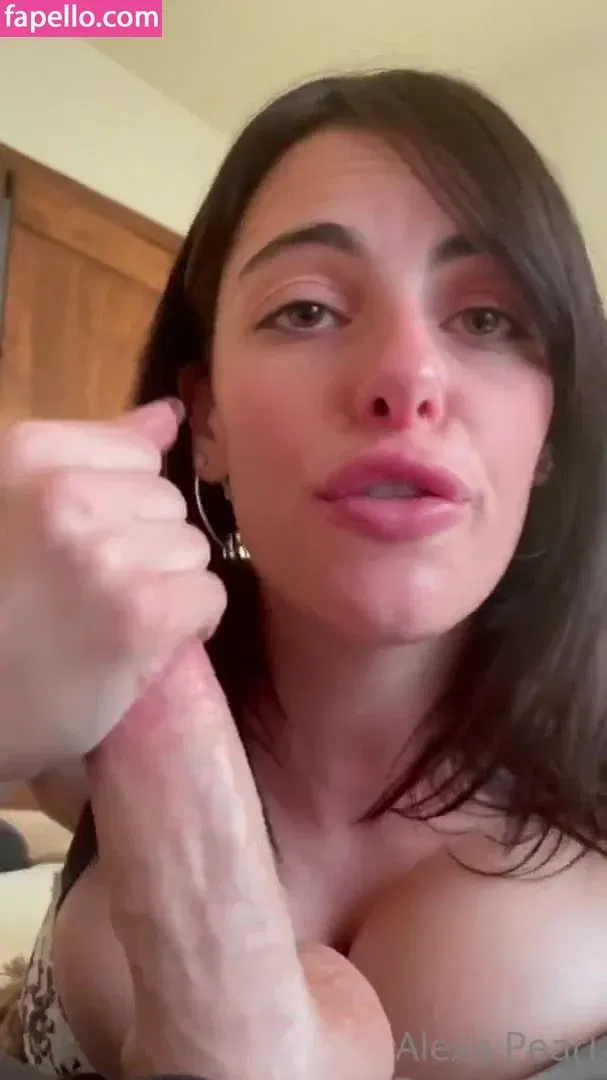 Alexa Pearl Onlyfans Photo Gallery 